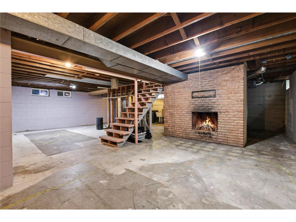 952 Logan Lane South Saint Paul MN 55075 7090631 image32