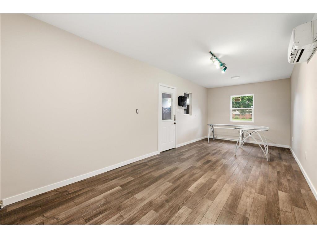 952 Logan Lane South Saint Paul MN 55075 7090631 image35