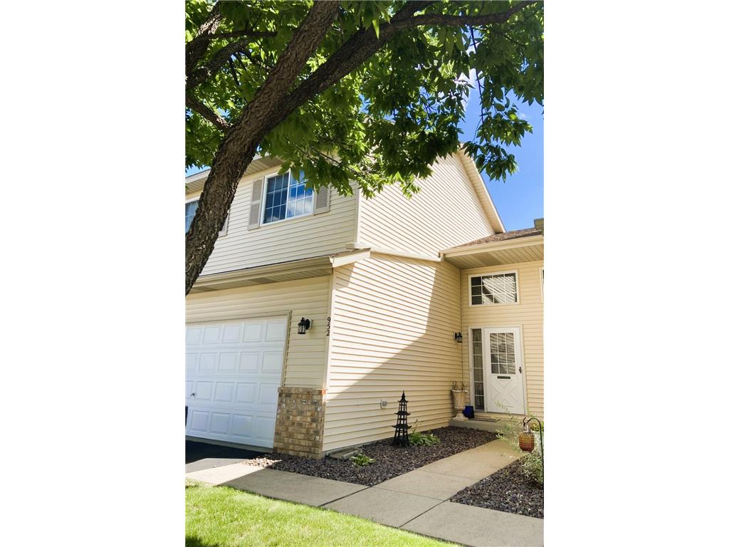 952 Pine Street Farmington MN 55024 6560787 image1