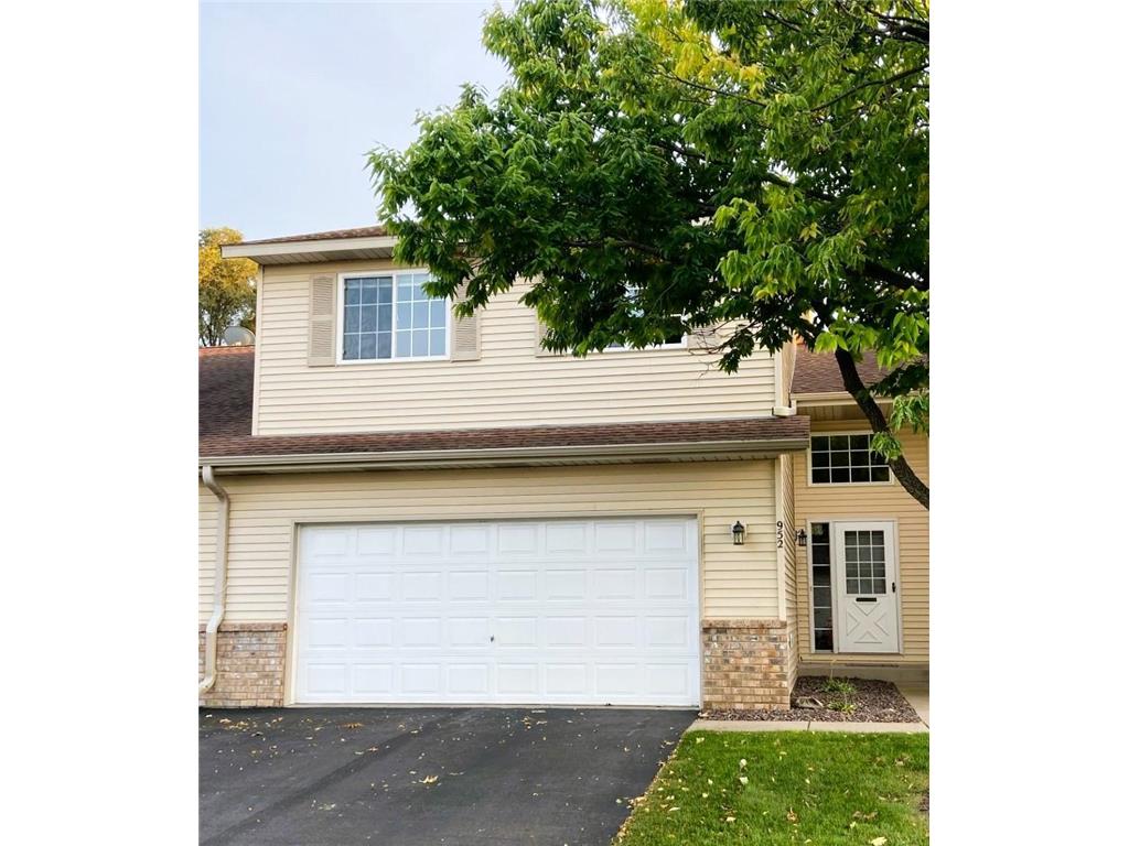 952 Pine Street Farmington MN 55024 6608438 image1