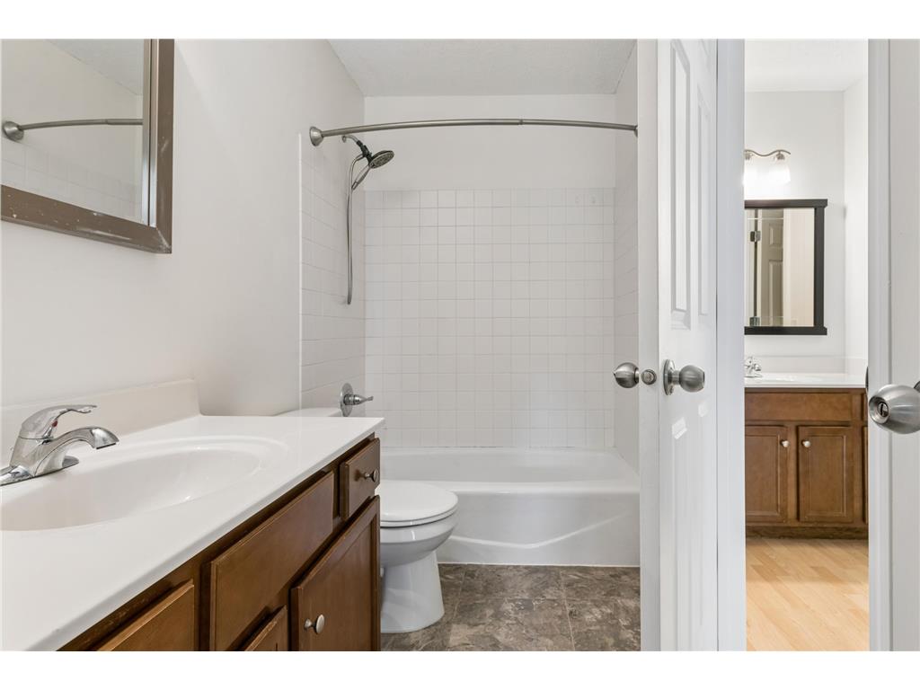 9521 Hartford Circle Eden Prairie MN 55347 7066783 image18