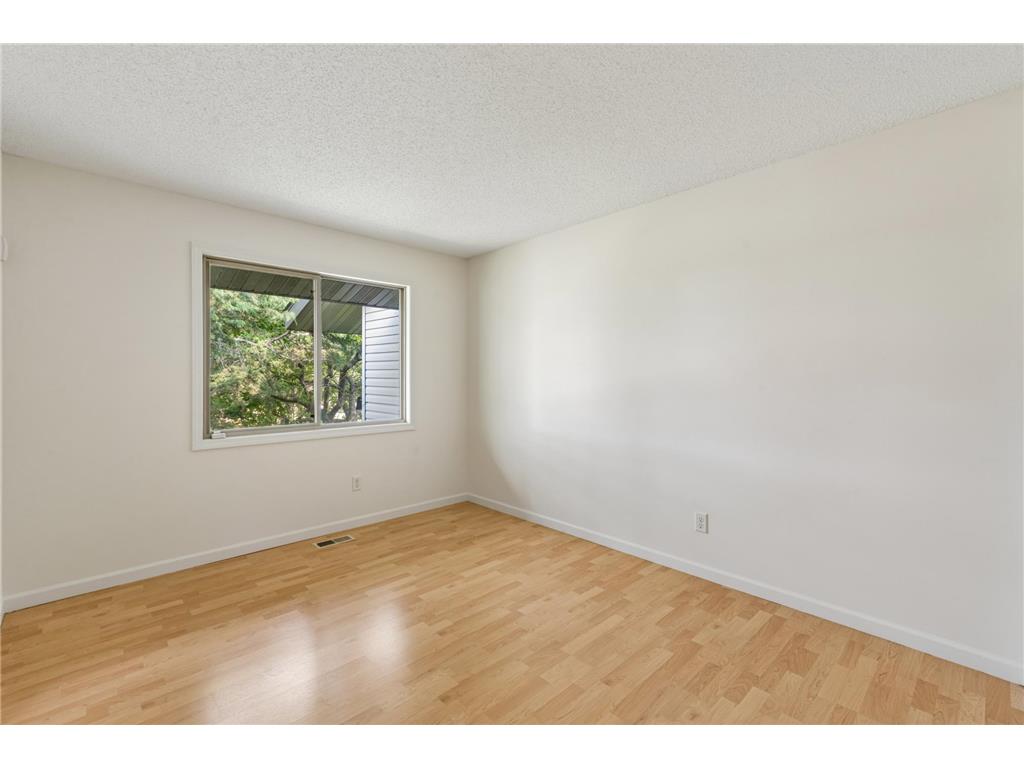 9521 Hartford Circle Eden Prairie MN 55347 7066783 image20