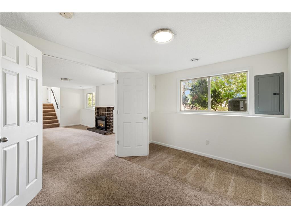 9521 Hartford Circle Eden Prairie MN 55347 7066783 image25