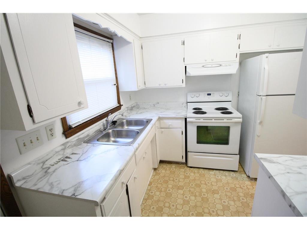 9522 Pleasant Avenue S Bloomington MN 55420 6799767 image18