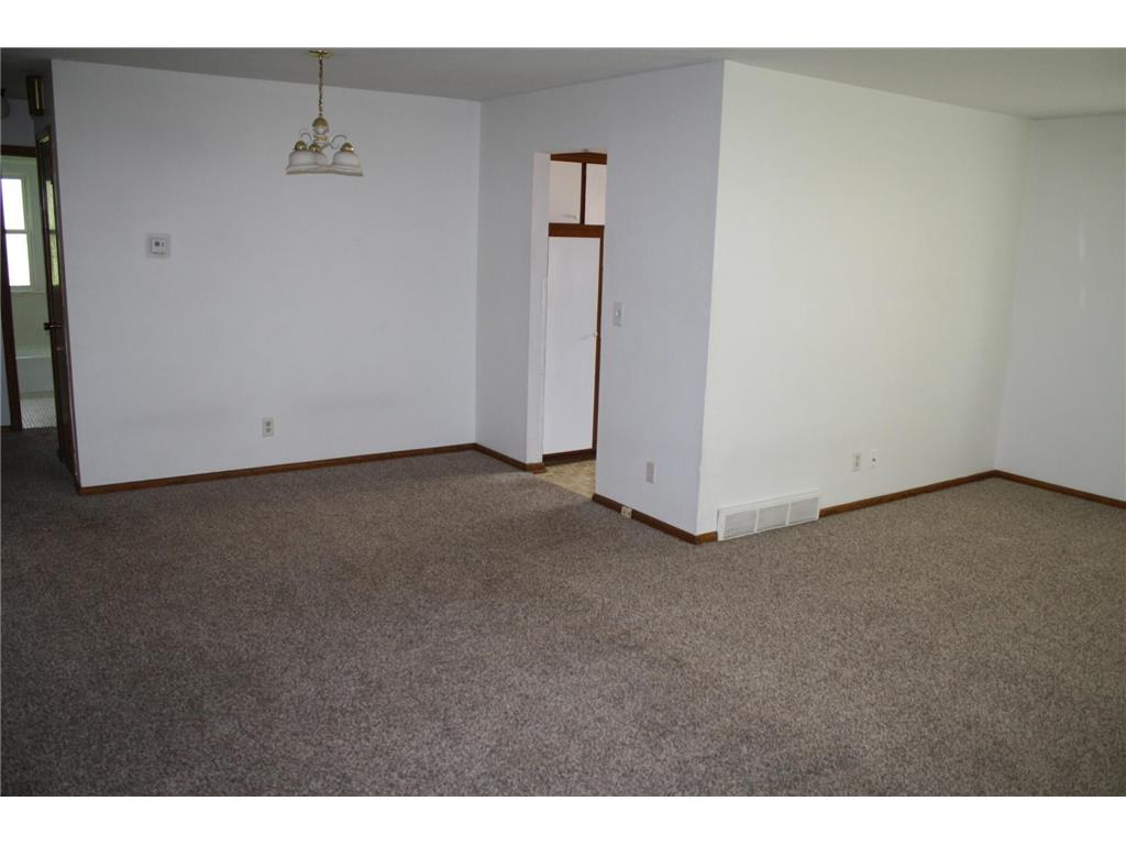 9522 Pleasant Avenue S Bloomington MN 55420 6799767 image19