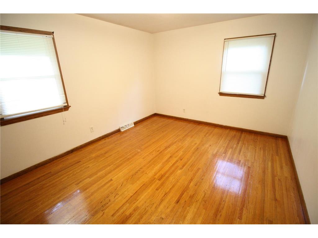 9522 Pleasant Avenue S Bloomington MN 55420 6799767 image23