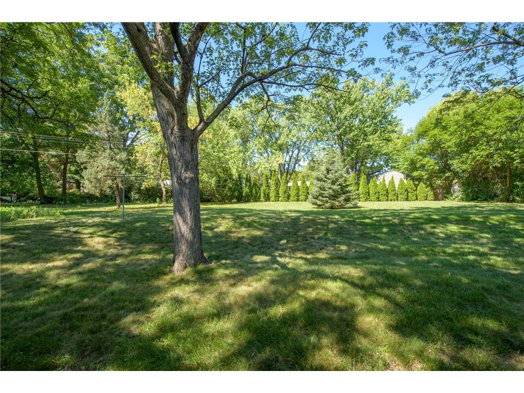 9522 Pleasant Avenue S Bloomington MN 55420 6799767 image4