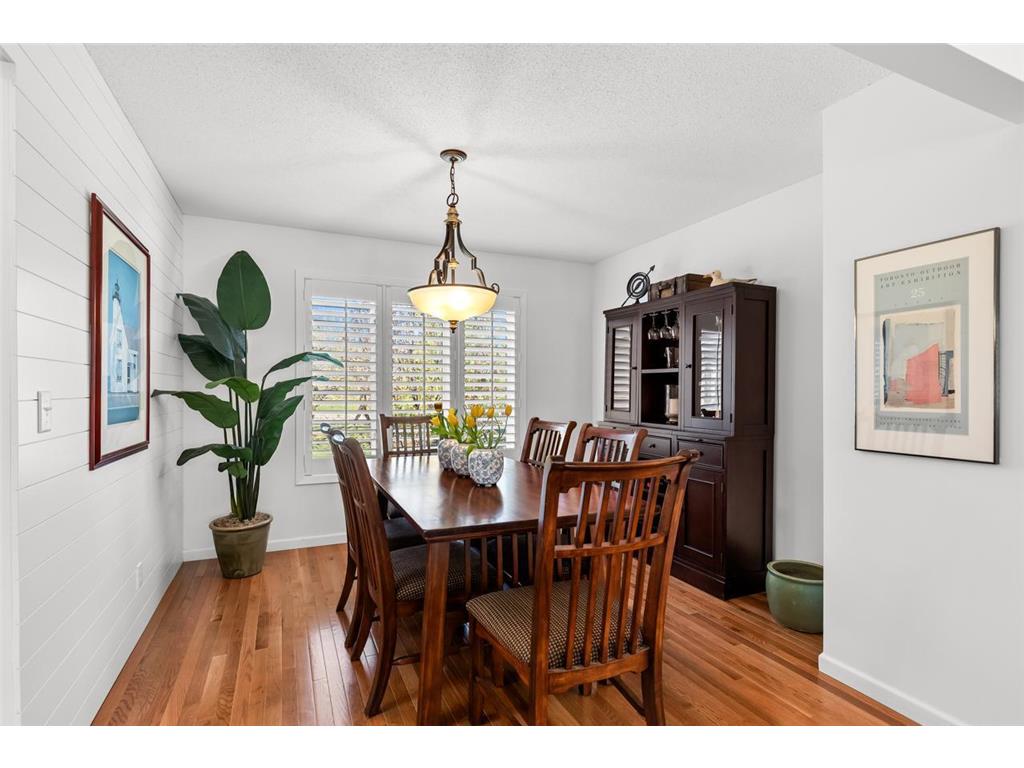 9528 Woodbridge Road Bloomington MN 55438 7058696 image16