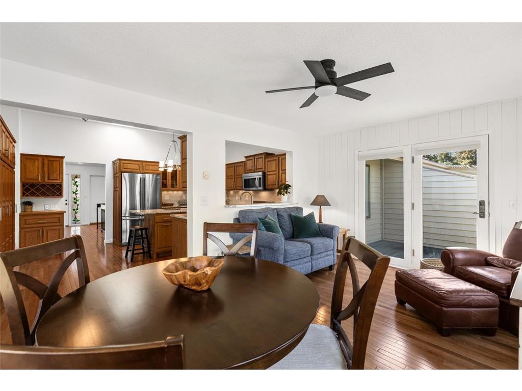 9528 Woodbridge Road Bloomington MN 55438 7058696 image6