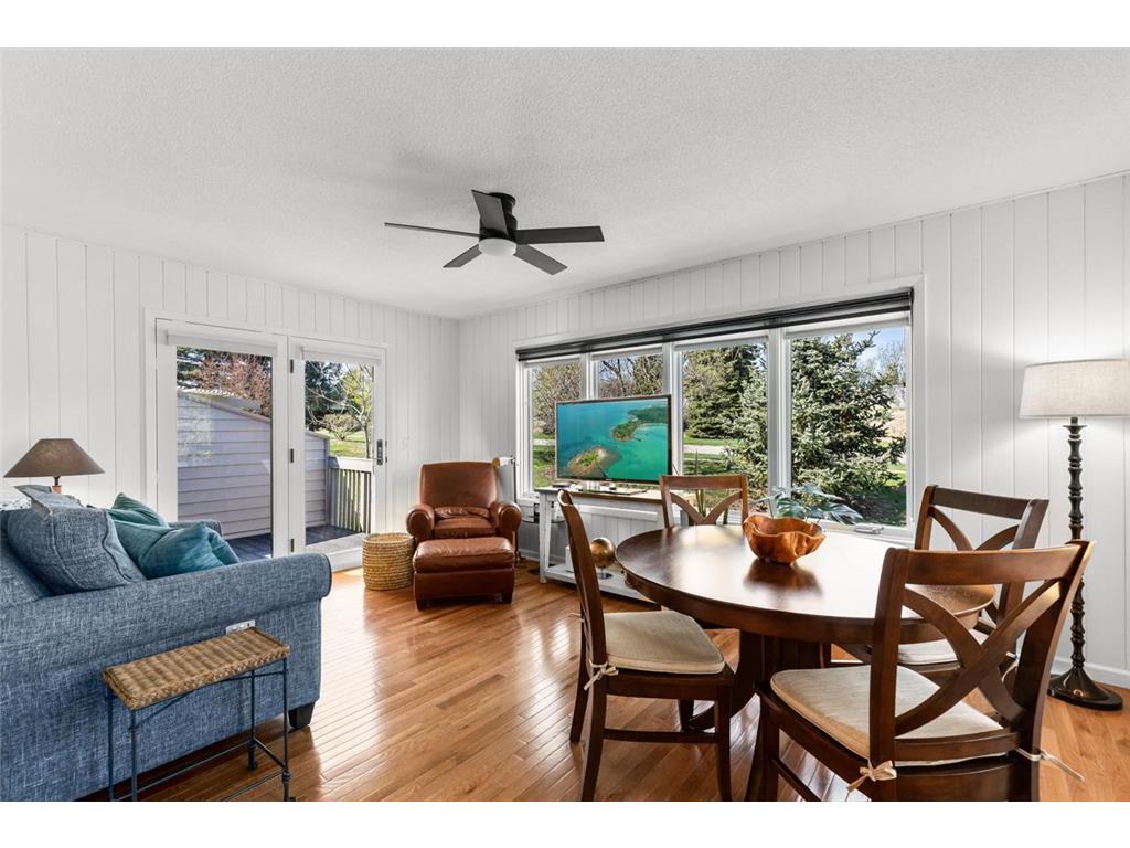 9528 Woodbridge Road Bloomington MN 55438 7058696 image7