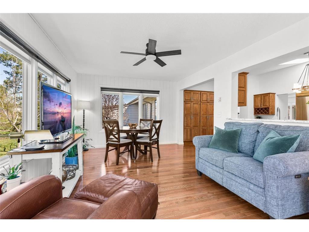 9528 Woodbridge Road Bloomington MN 55438 7058696 image8