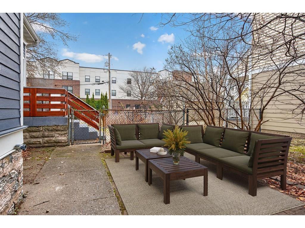 953 Carroll Avenue Saint Paul MN 55104 7053441 image16