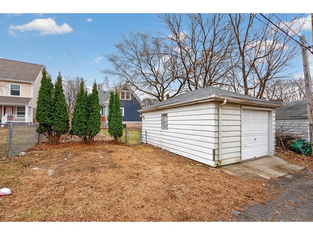 953 Carroll Avenue Saint Paul MN 55104 7053441 image19