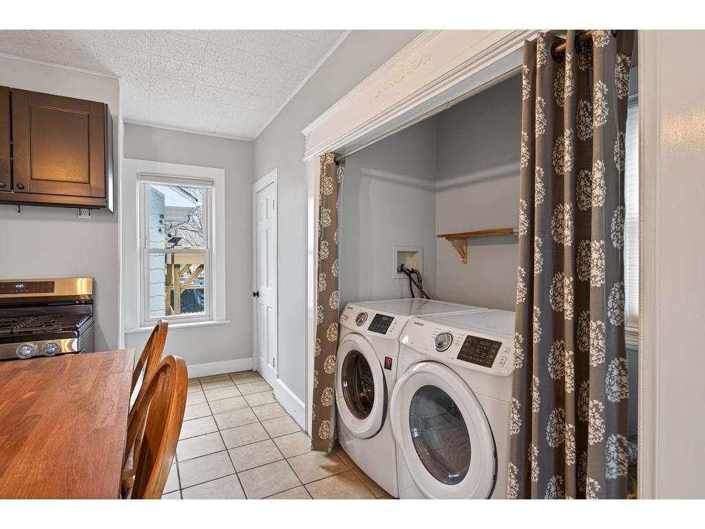 953 Carroll Avenue Saint Paul MN 55104 7053441 image9