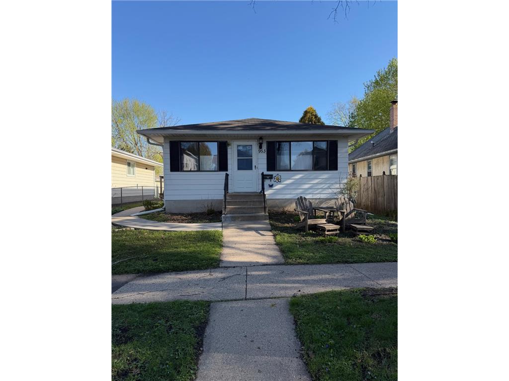 953 Juno Avenue Saint Paul MN 55102 7010997 image1