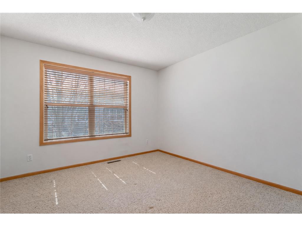 9532 Scott Circle N Brooklyn Park MN 55443 7054517 image12