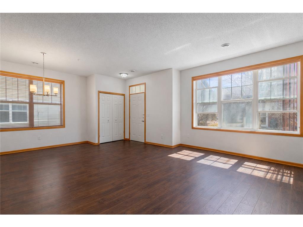 9532 Scott Circle N Brooklyn Park MN 55443 7054517 image3