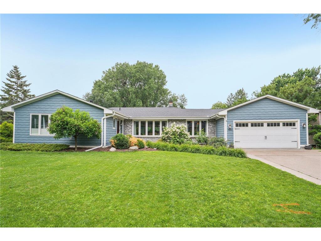 9532 Yosemite Road Bloomington MN 55437 6785064 image1