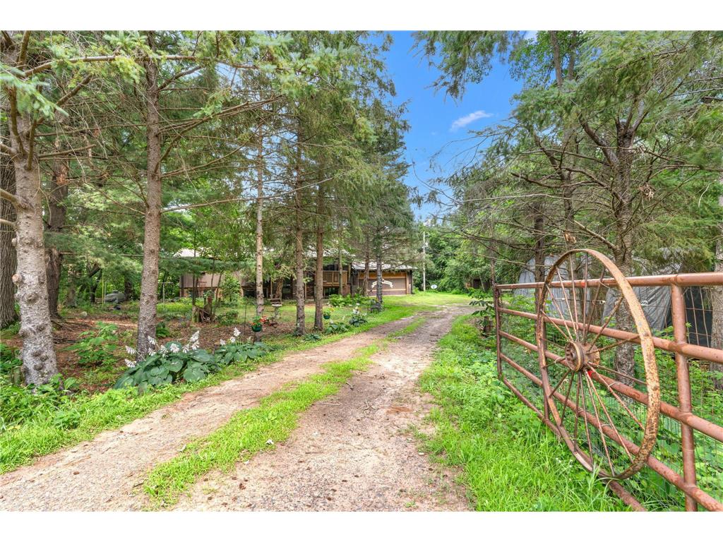 9533 285th Avenue NE North Branch Twp MN 55056 6762761 image1