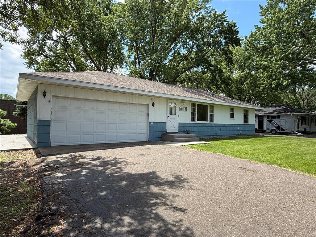 954 109th Avenue NW Coon Rapids MN 55448 7088068 image1