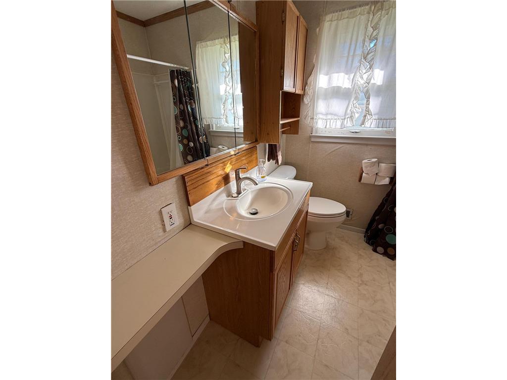954 109th Avenue NW Coon Rapids MN 55448 7088068 image16