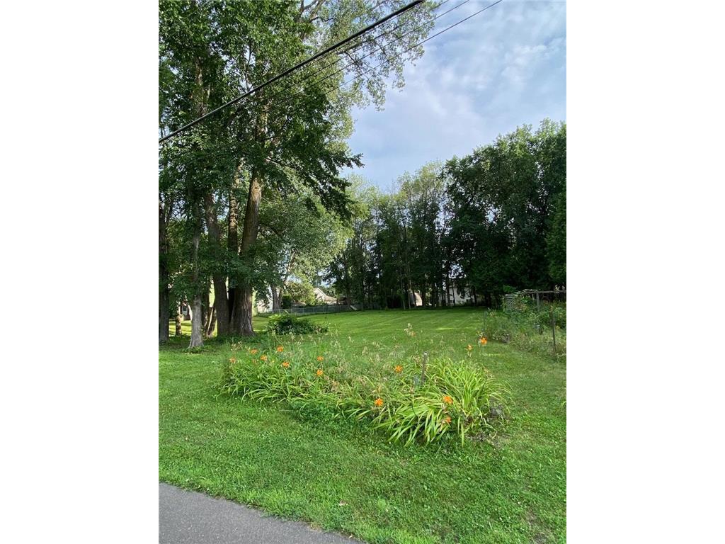 954 15th Ave SE Forest Lake MN 55025 7056281 image1