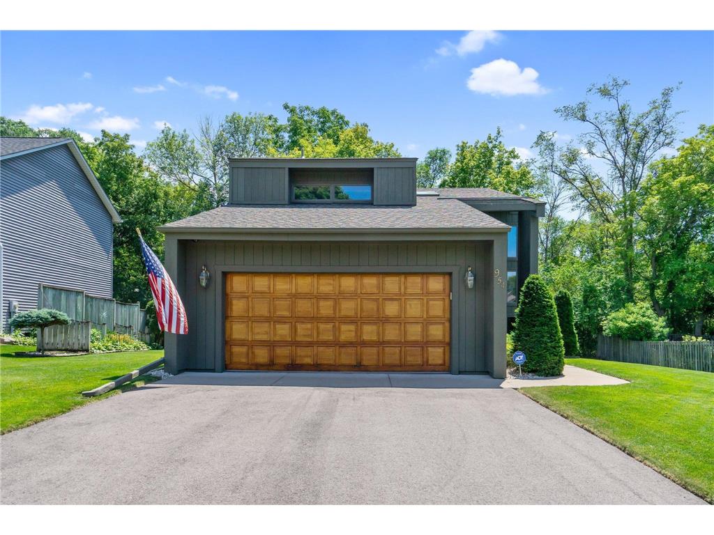 954 Brooks Court Maplewood MN 55109 6414657 image1