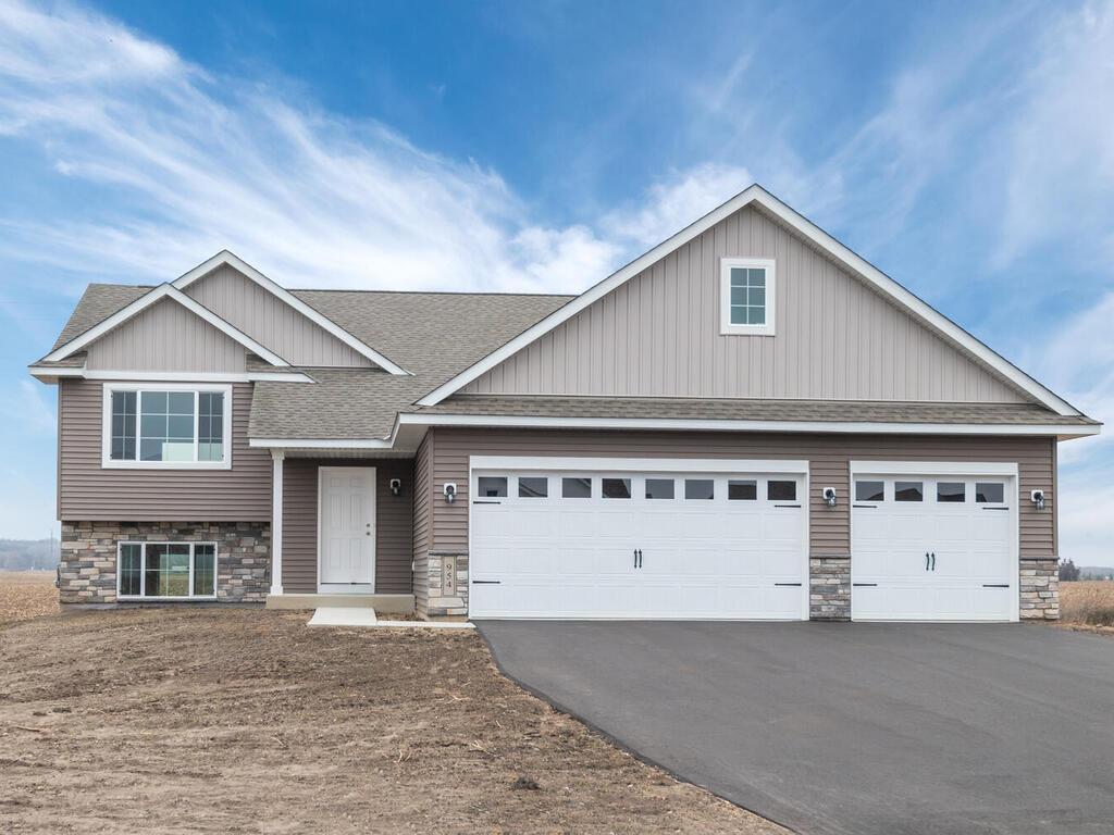 954 Prestwick Drive Belle Plaine MN 56011 6466564 image1