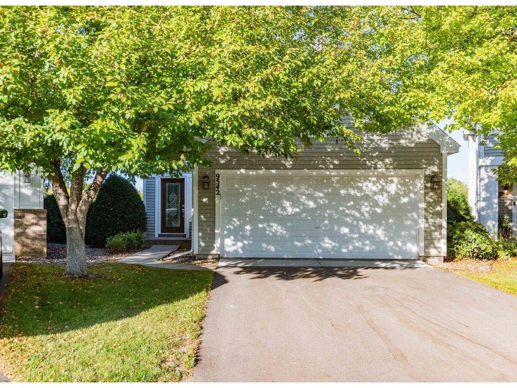 9542 Zircon Court N, Maple Grove, MN, 55311 MLS 6301233 Edina Realty