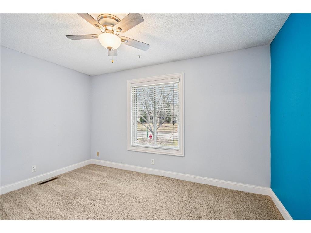 9545 Garrison Way Eden Prairie MN 55347 7013100 image24