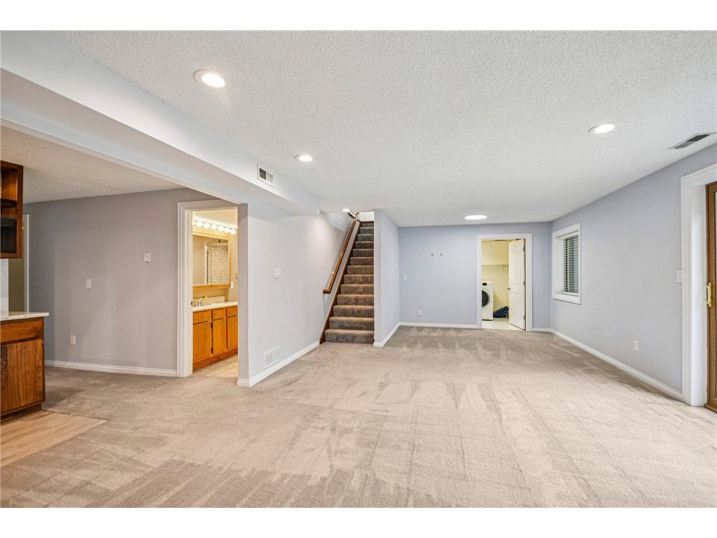 9545 Garrison Way Eden Prairie MN 55347 7013100 image30