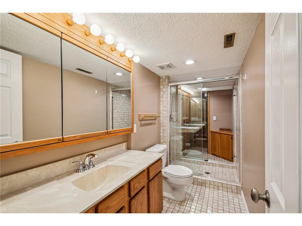 9545 Garrison Way Eden Prairie MN 55347 7013100 image34