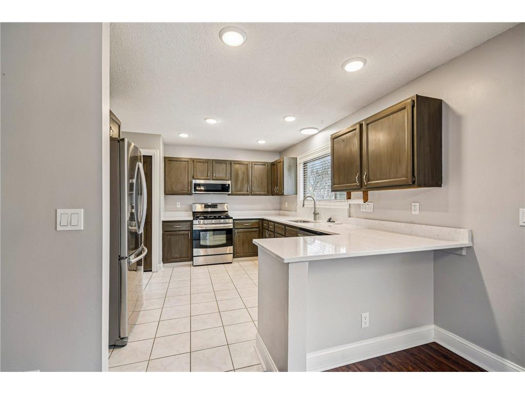 9545 Garrison Way Eden Prairie MN 55347 7013100 image5