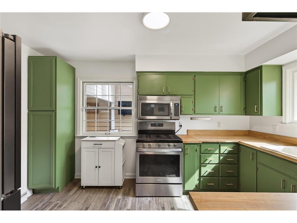 9548 Knox Avenue N Brooklyn Park MN 55444 7079913 image15