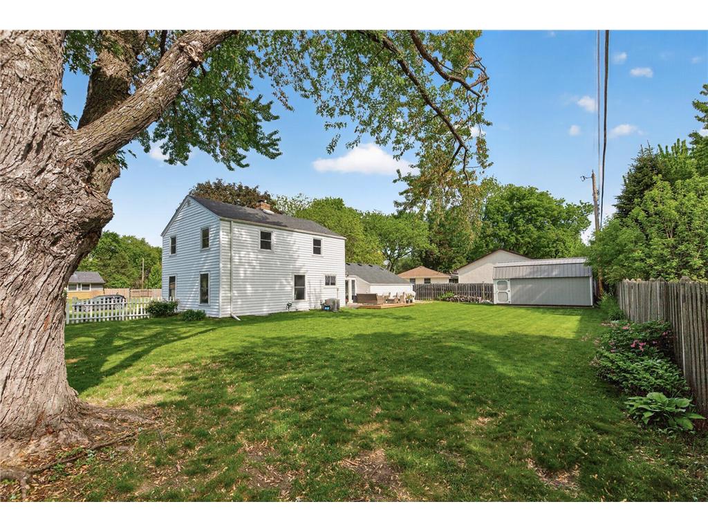 9548 Knox Avenue N Brooklyn Park MN 55444 7079913 image39
