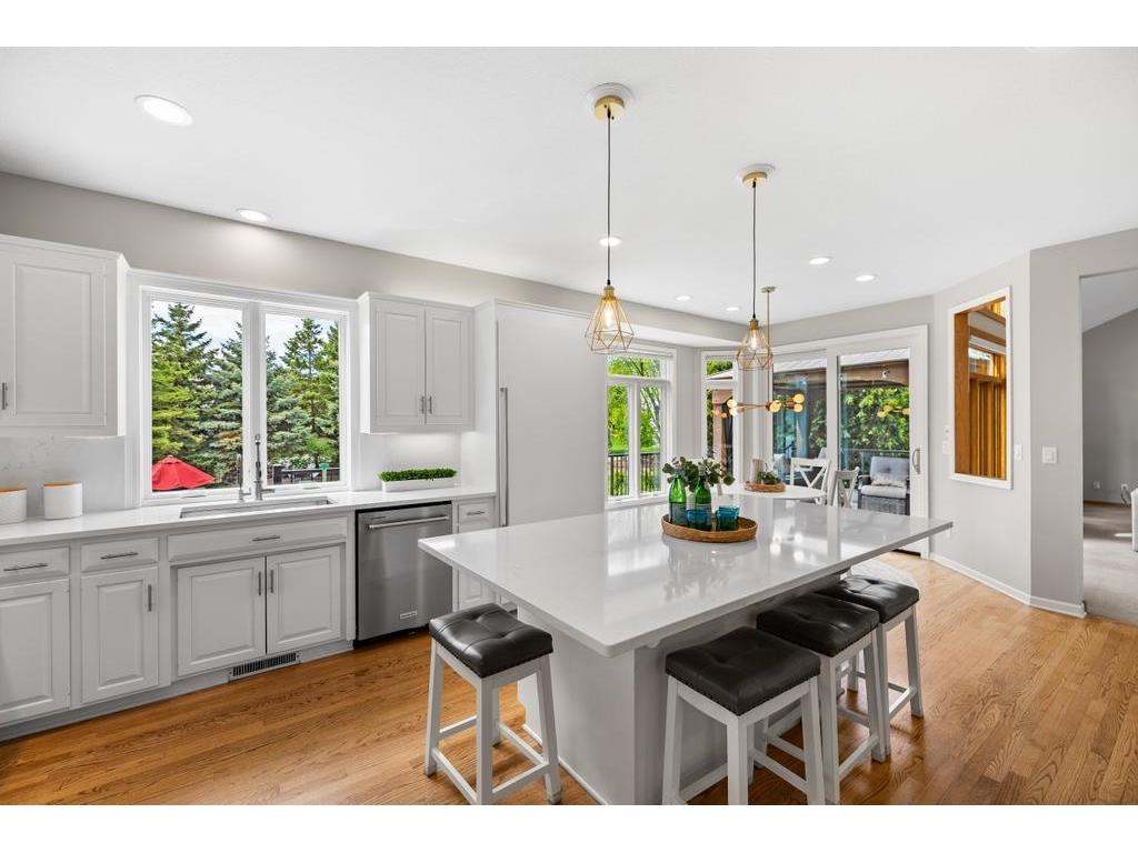 9548 Virginia Avenue S Bloomington MN 55438 7070111 image10