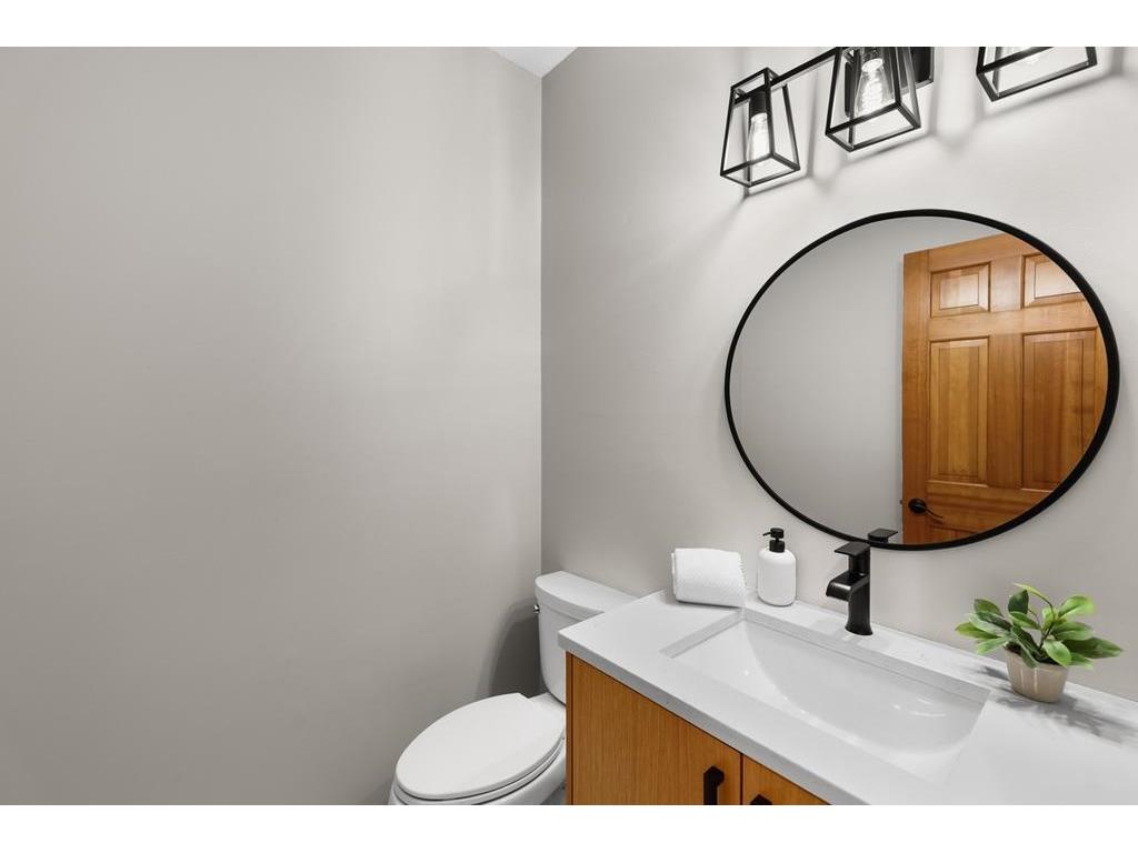 9548 Virginia Avenue S Bloomington MN 55438 7070111 image31