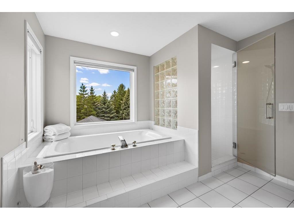 9548 Virginia Avenue S Bloomington MN 55438 7070111 image38