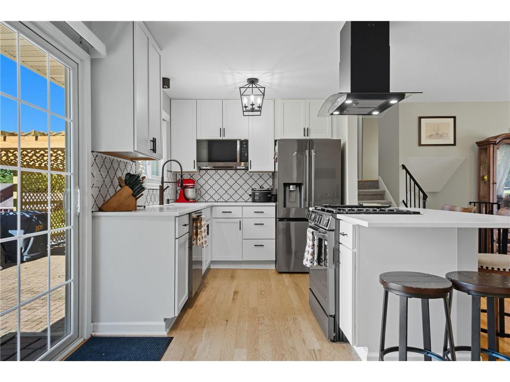 9549 Yorkshire Lane Eden Prairie MN 55347 6795871 image1