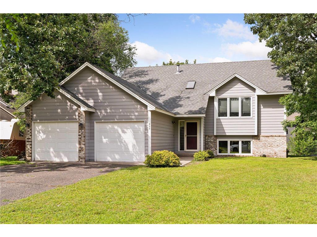 955 117th Avenue NW Coon Rapids MN 55448 6568494 image1