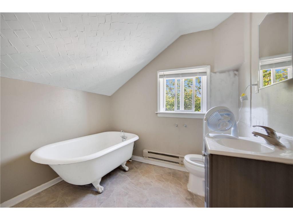 955 Burr Street Saint Paul MN 55130 6793928 image13