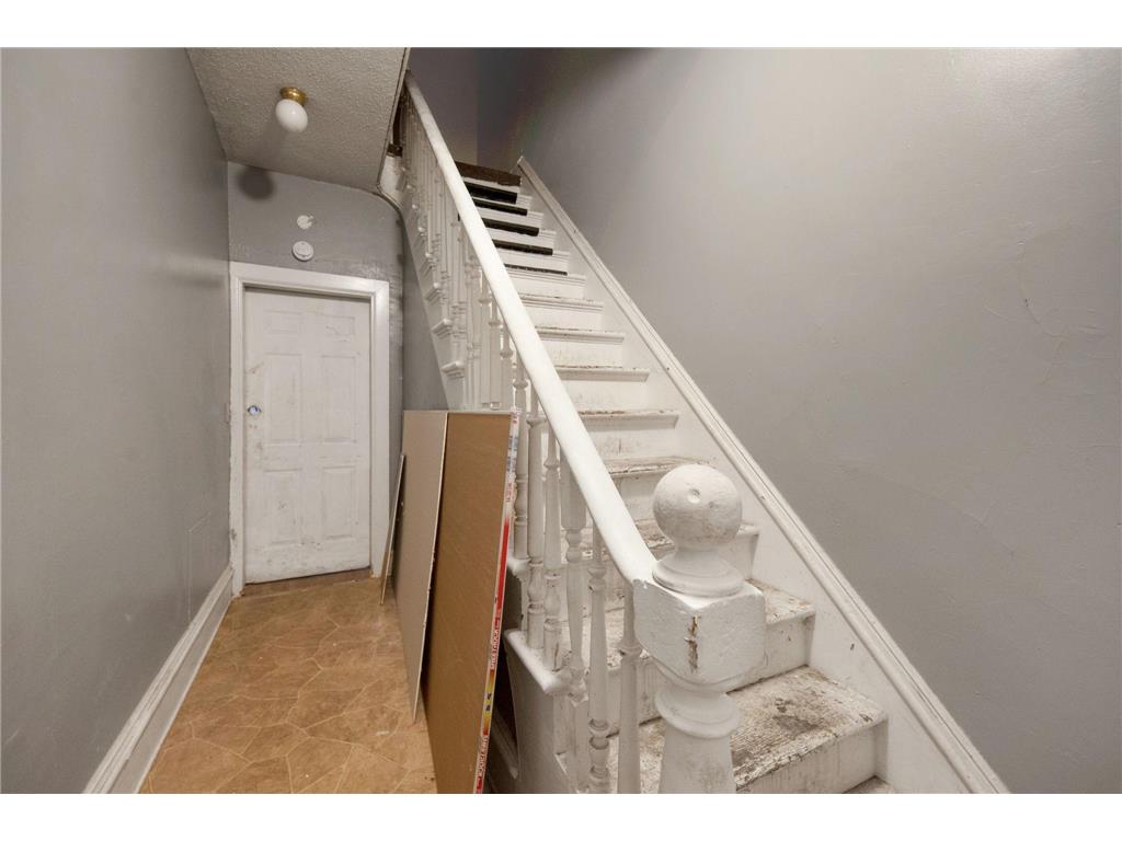 955 Burr Street Saint Paul MN 55130 6793928 image14