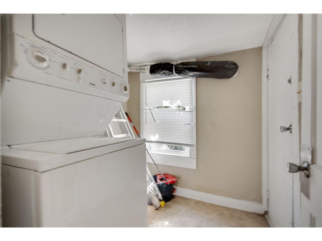 955 Burr Street Saint Paul MN 55130 6793928 image18