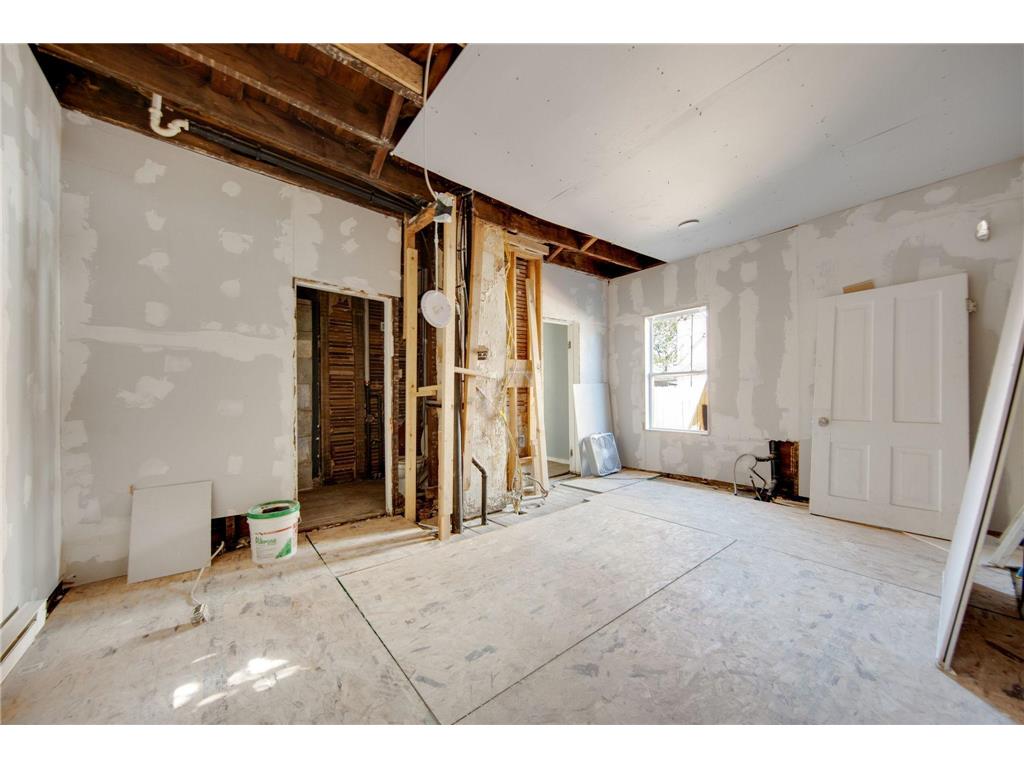 955 Burr Street Saint Paul MN 55130 6793928 image20