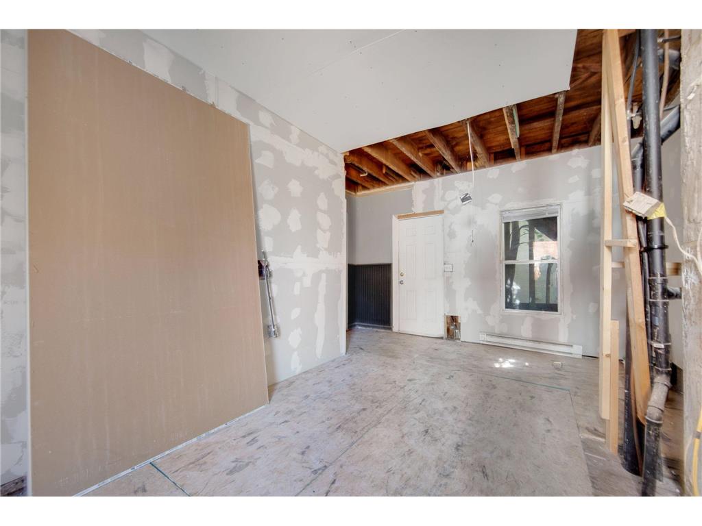 955 Burr Street Saint Paul MN 55130 6793928 image22