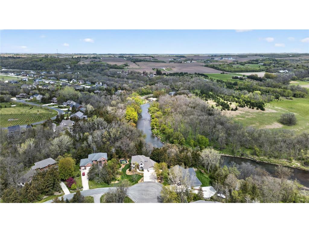 955 Cedar Point Lane SE Oronoco MN 55960 - Zumbro River 7073214 image2