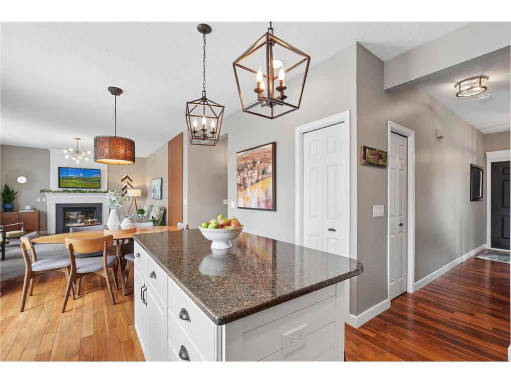 955 Lake Ridge Woodbury MN 55129 7025535 image11
