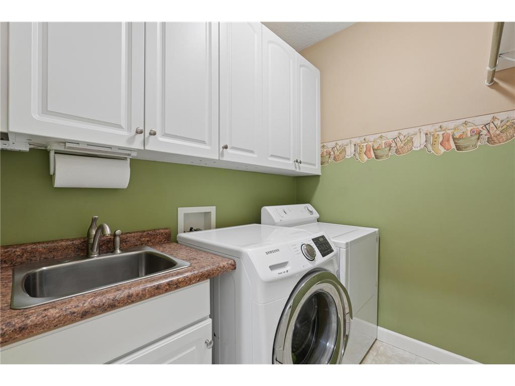 955 Lake Ridge Woodbury MN 55129 7025535 image14