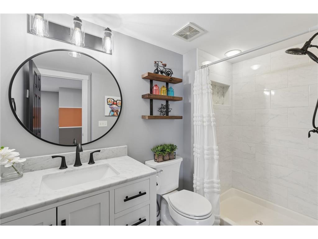 955 Lake Ridge Woodbury MN 55129 7025535 image26