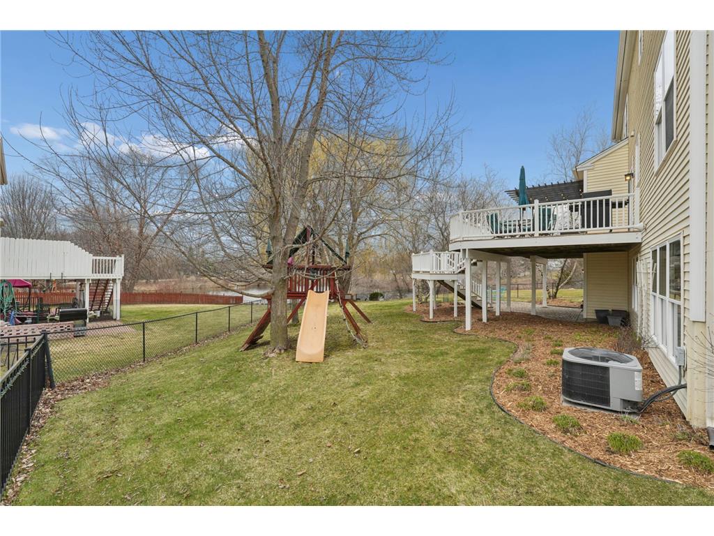 955 Lake Ridge Woodbury MN 55129 7025535 image29